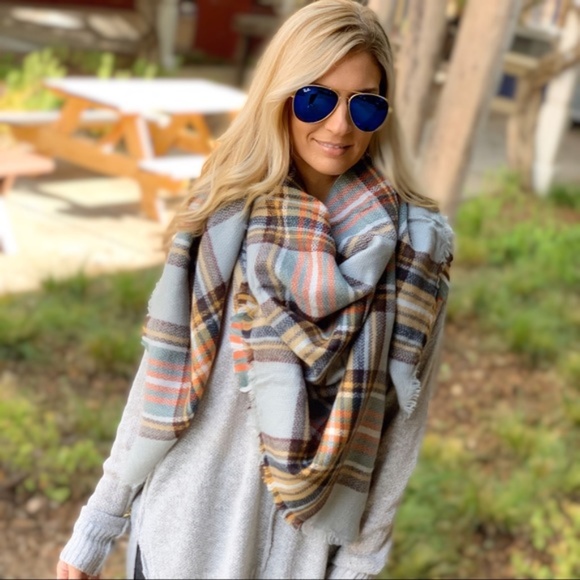 Infinity Raine Accessories - LAST ONE! Soft Plaid Blanket Scarf